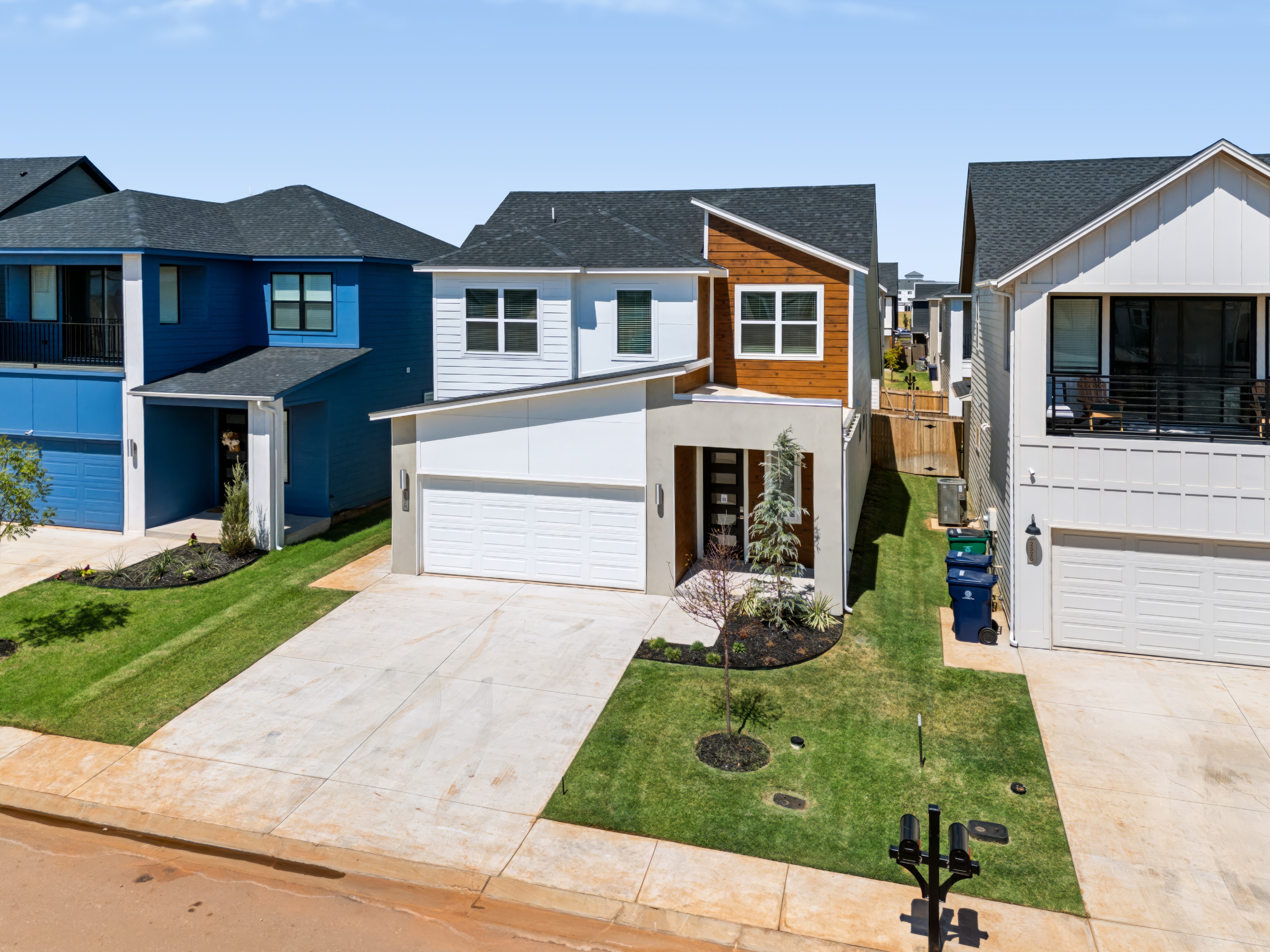 Aerial view of neighborhood homes at 2529 NW 130th St